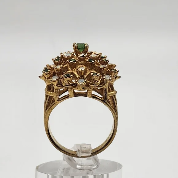 Vintage Aurora 18KT HGE Green & White Opalescent Crystal Cocktail Ring (8) - Picture 5 of 9